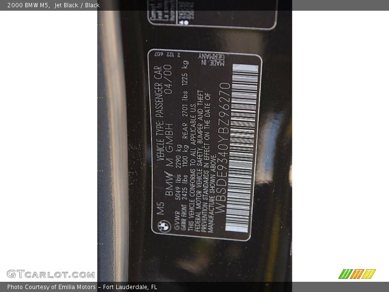Jet Black / Black 2000 BMW M5