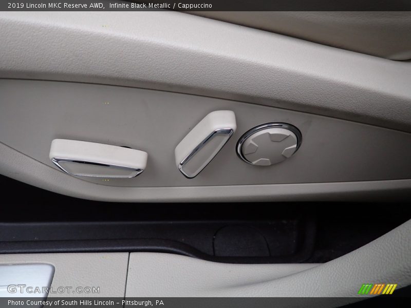 Infinite Black Metallic / Cappuccino 2019 Lincoln MKC Reserve AWD