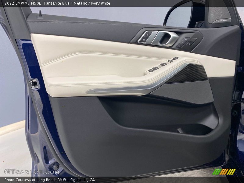 Tanzanite Blue II Metallic / Ivory White 2022 BMW X5 M50i