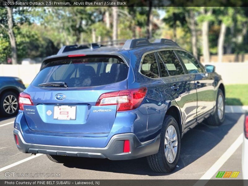 Abyss Blue Pearl / Slate Black 2019 Subaru Outback 2.5i Premium