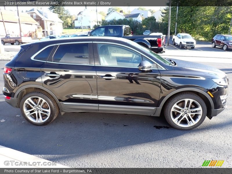 Infinite Black Metallic / Ebony 2019 Lincoln MKC Reserve AWD