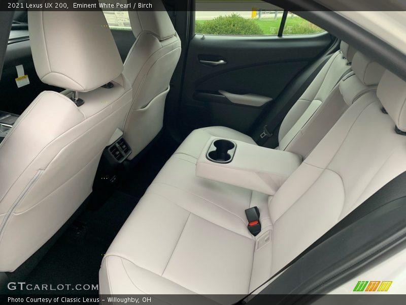 Eminent White Pearl / Birch 2021 Lexus UX 200