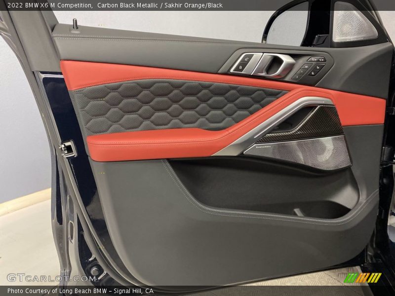 Door Panel of 2022 X6 M Competition