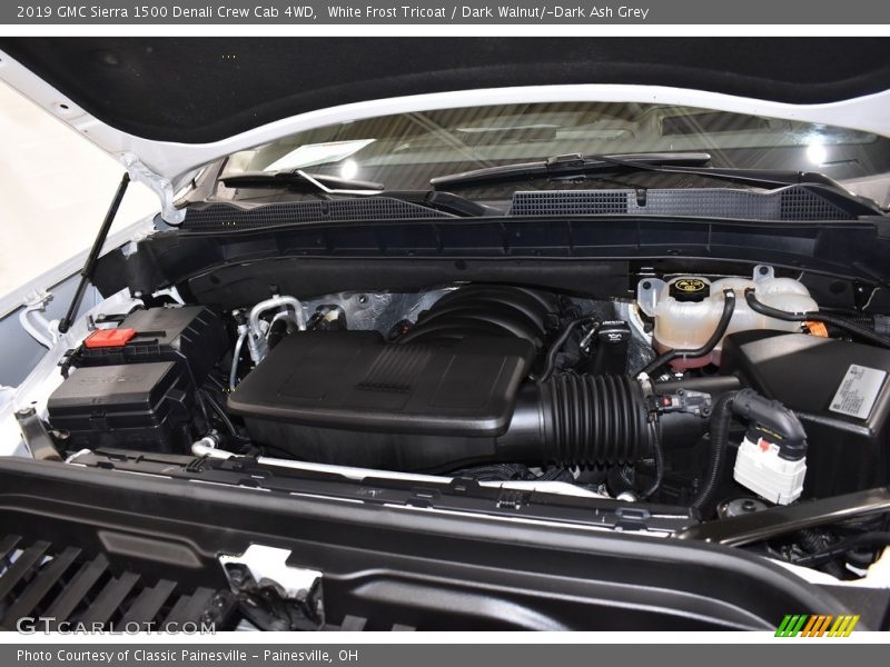 White Frost Tricoat / Dark Walnut/­Dark Ash Grey 2019 GMC Sierra 1500 Denali Crew Cab 4WD