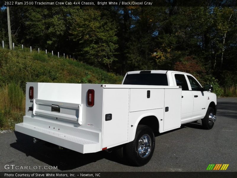 Bright White / Black/Diesel Gray 2022 Ram 3500 Tradesman Crew Cab 4x4 Chassis