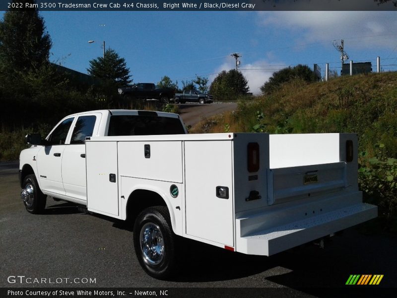 Bright White / Black/Diesel Gray 2022 Ram 3500 Tradesman Crew Cab 4x4 Chassis
