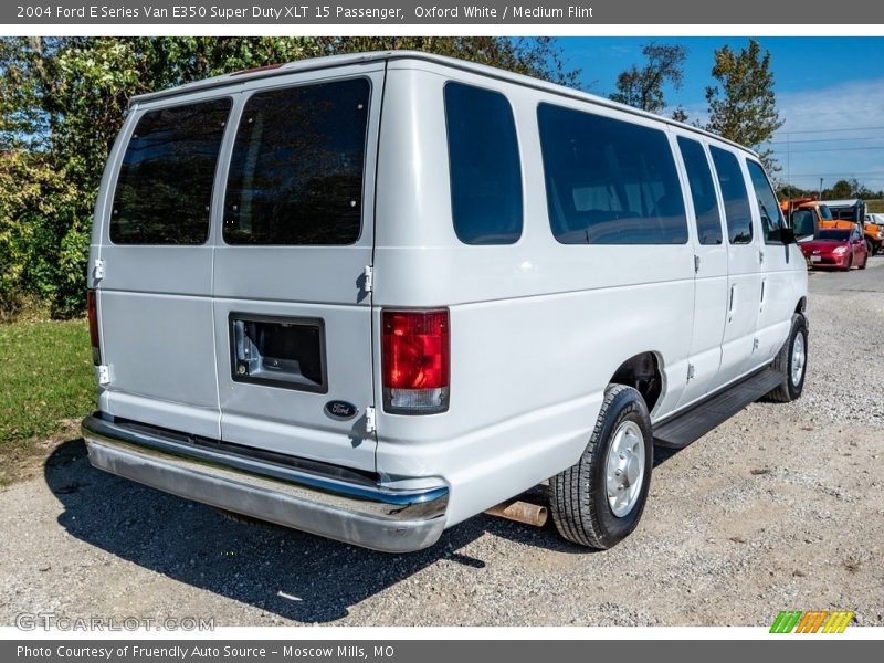 Oxford White / Medium Flint 2004 Ford E Series Van E350 Super Duty XLT 15 Passenger