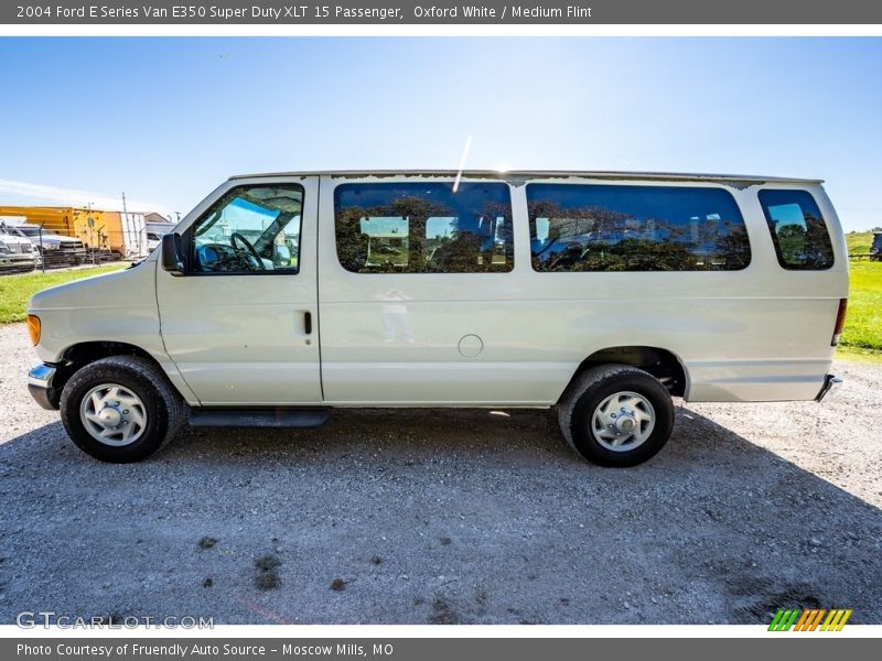 Oxford White / Medium Flint 2004 Ford E Series Van E350 Super Duty XLT 15 Passenger