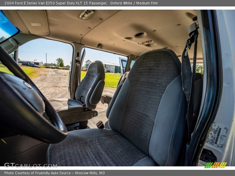Oxford White / Medium Flint 2004 Ford E Series Van E350 Super Duty XLT 15 Passenger