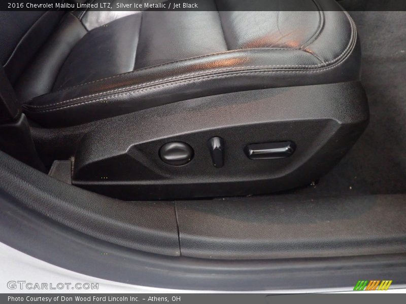 Silver Ice Metallic / Jet Black 2016 Chevrolet Malibu Limited LTZ