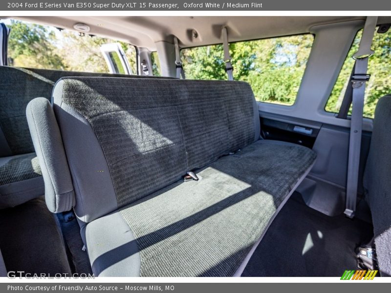 Oxford White / Medium Flint 2004 Ford E Series Van E350 Super Duty XLT 15 Passenger