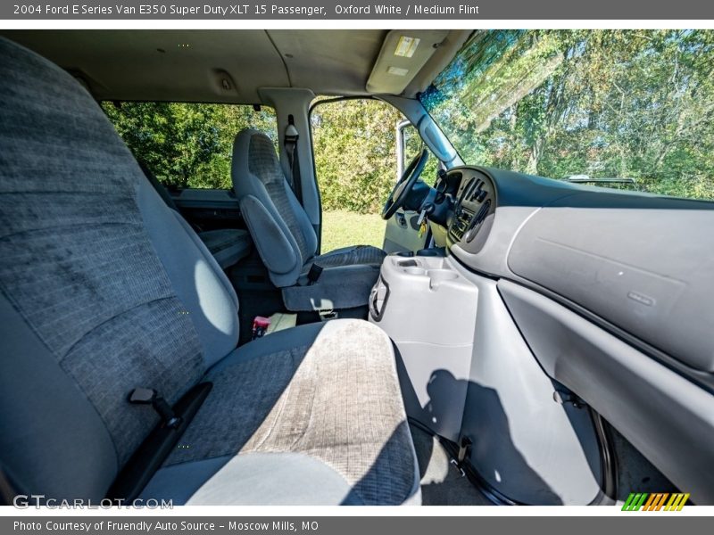 Oxford White / Medium Flint 2004 Ford E Series Van E350 Super Duty XLT 15 Passenger