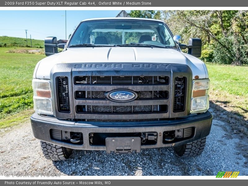 Oxford White / Medium Stone 2009 Ford F350 Super Duty XLT Regular Cab 4x4