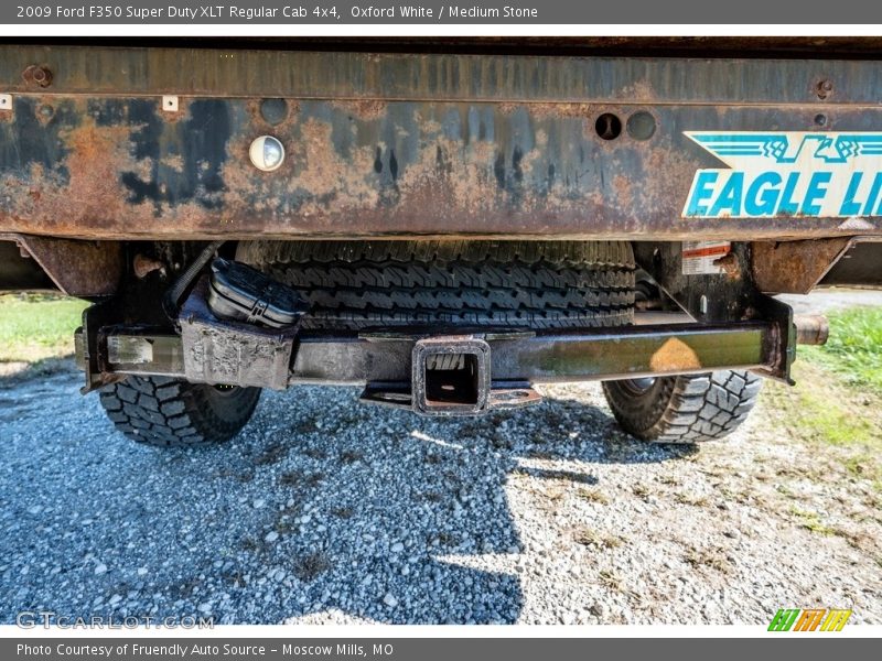 Oxford White / Medium Stone 2009 Ford F350 Super Duty XLT Regular Cab 4x4
