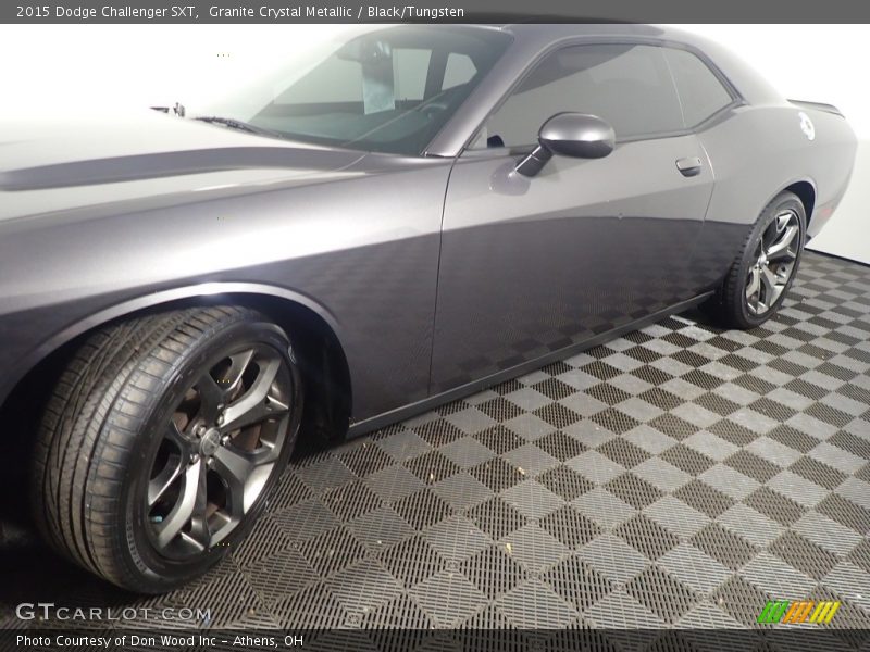 Granite Crystal Metallic / Black/Tungsten 2015 Dodge Challenger SXT