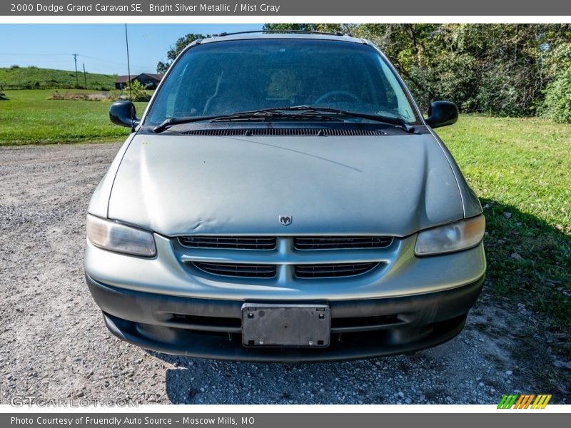 Bright Silver Metallic / Mist Gray 2000 Dodge Grand Caravan SE