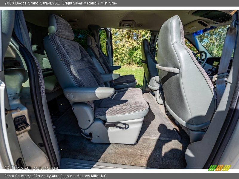 Bright Silver Metallic / Mist Gray 2000 Dodge Grand Caravan SE