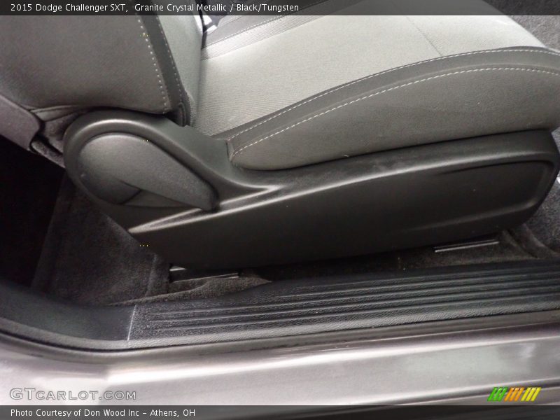 Granite Crystal Metallic / Black/Tungsten 2015 Dodge Challenger SXT