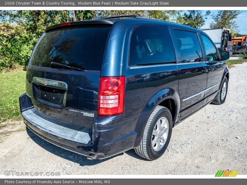 Modern Blue Pearl / Medium Slate Gray/Light Shale 2009 Chrysler Town & Country Touring