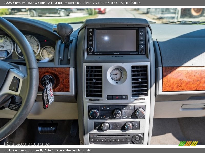 Modern Blue Pearl / Medium Slate Gray/Light Shale 2009 Chrysler Town & Country Touring