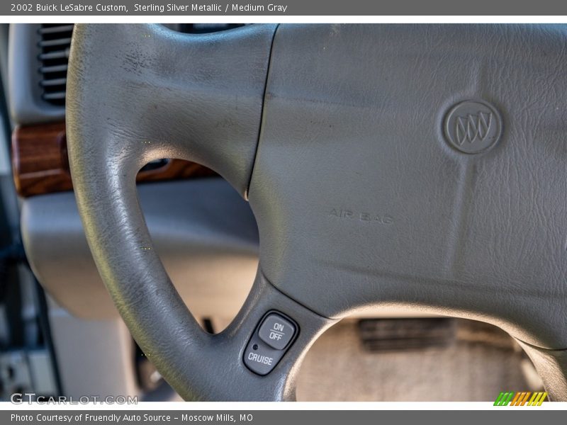 Sterling Silver Metallic / Medium Gray 2002 Buick LeSabre Custom