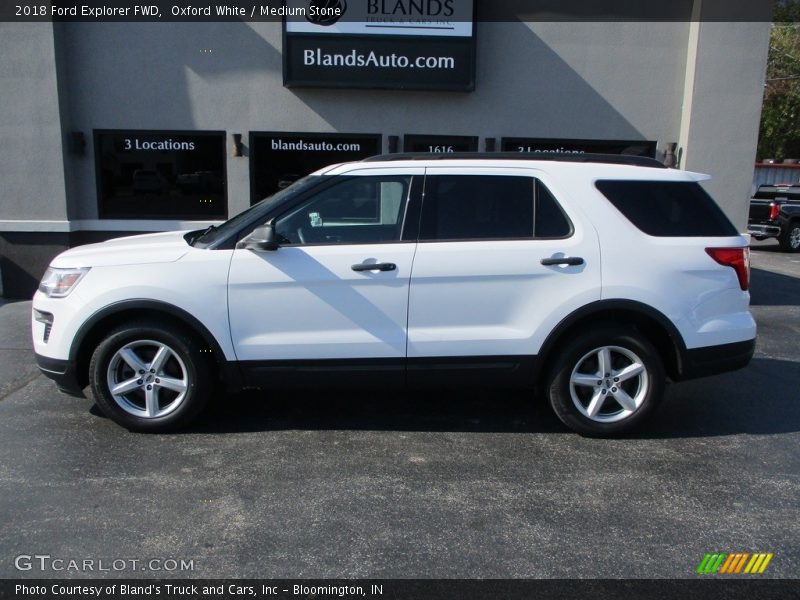 Oxford White / Medium Stone 2018 Ford Explorer FWD