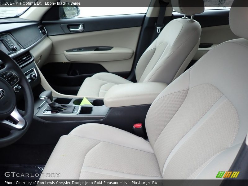 Front Seat of 2017 Optima LX