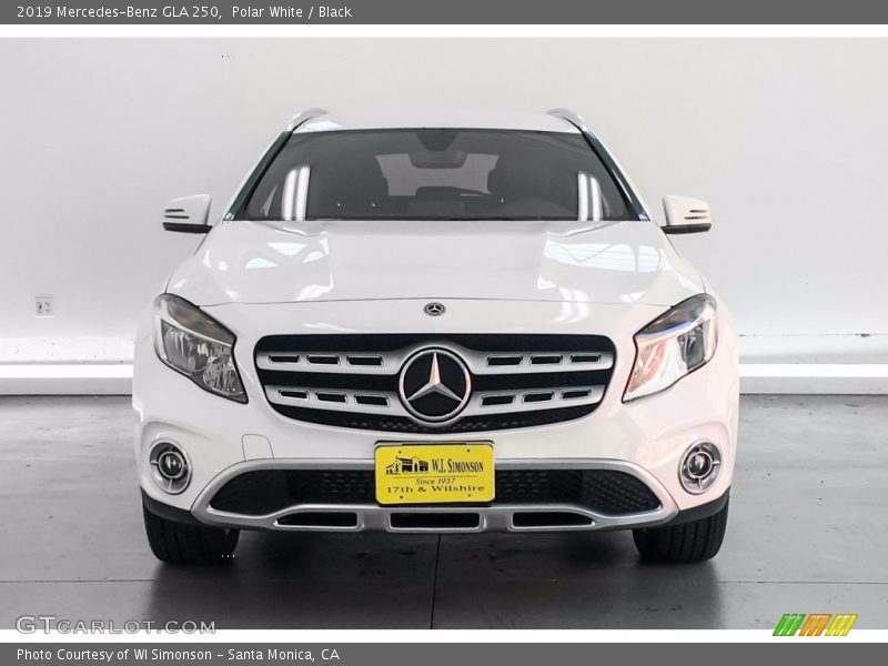 Polar White / Black 2019 Mercedes-Benz GLA 250