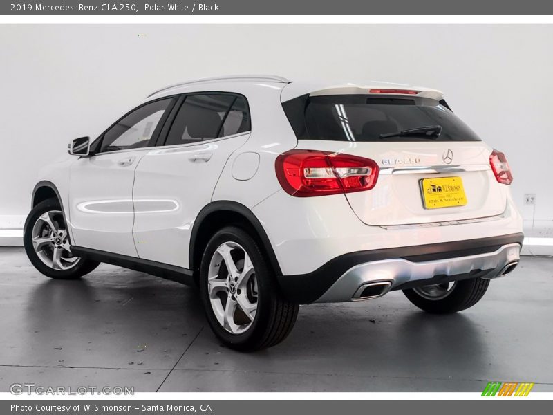 Polar White / Black 2019 Mercedes-Benz GLA 250