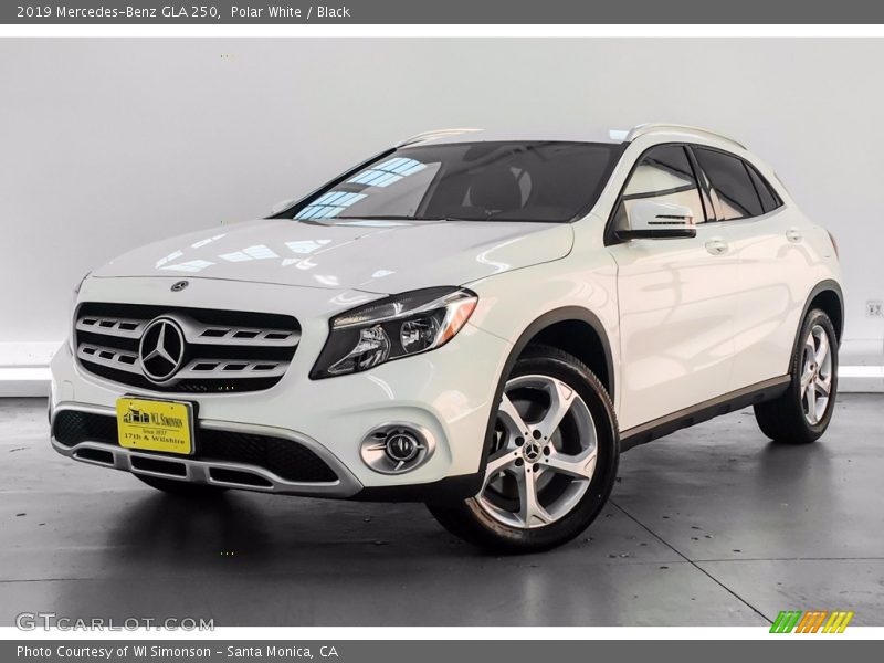 Polar White / Black 2019 Mercedes-Benz GLA 250