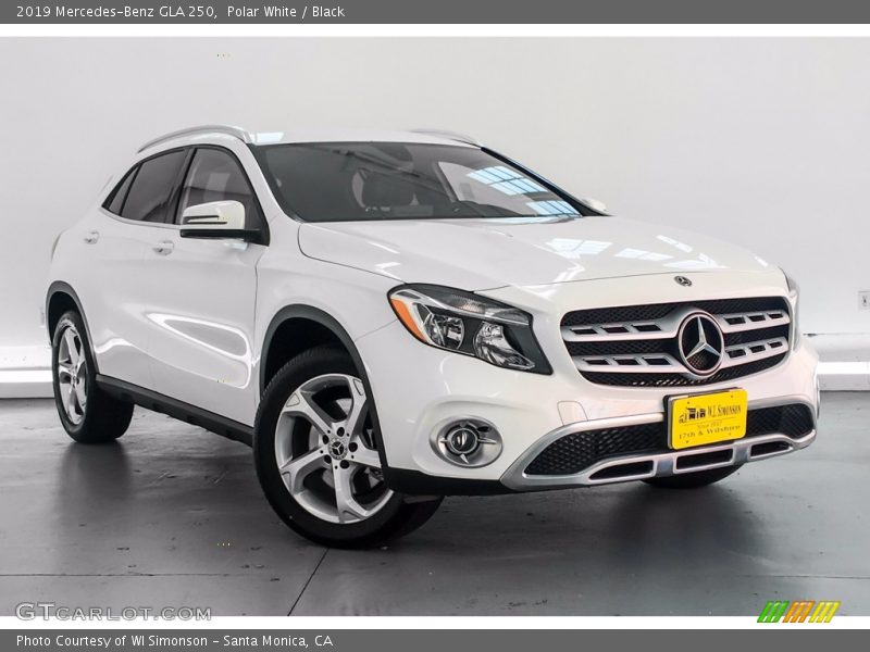 Polar White / Black 2019 Mercedes-Benz GLA 250