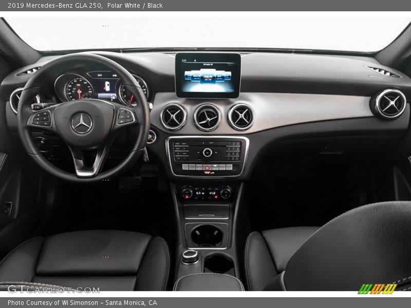 Polar White / Black 2019 Mercedes-Benz GLA 250