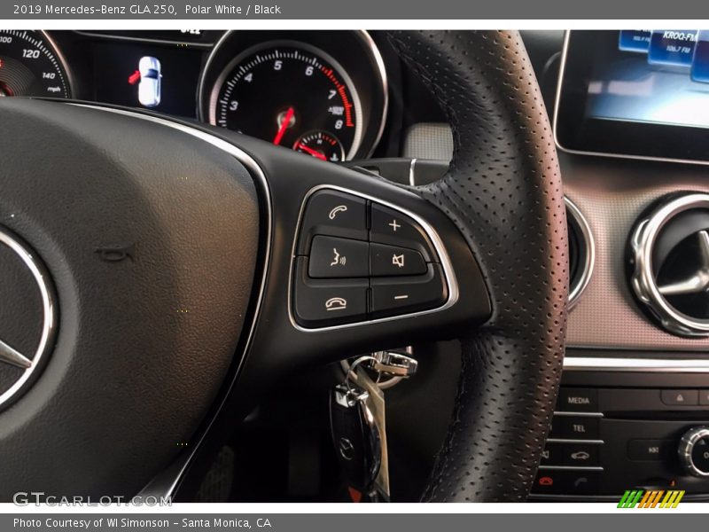 Polar White / Black 2019 Mercedes-Benz GLA 250