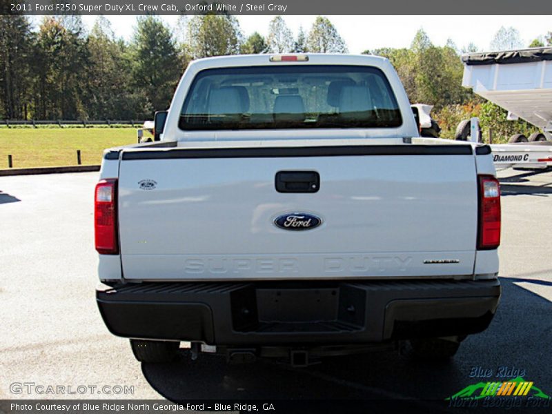 Oxford White / Steel Gray 2011 Ford F250 Super Duty XL Crew Cab