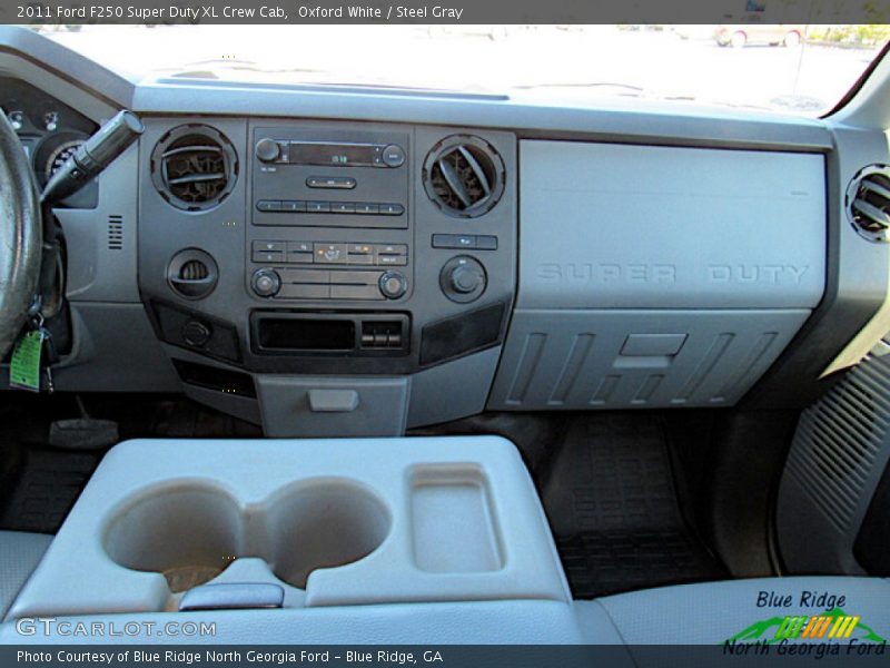 Oxford White / Steel Gray 2011 Ford F250 Super Duty XL Crew Cab