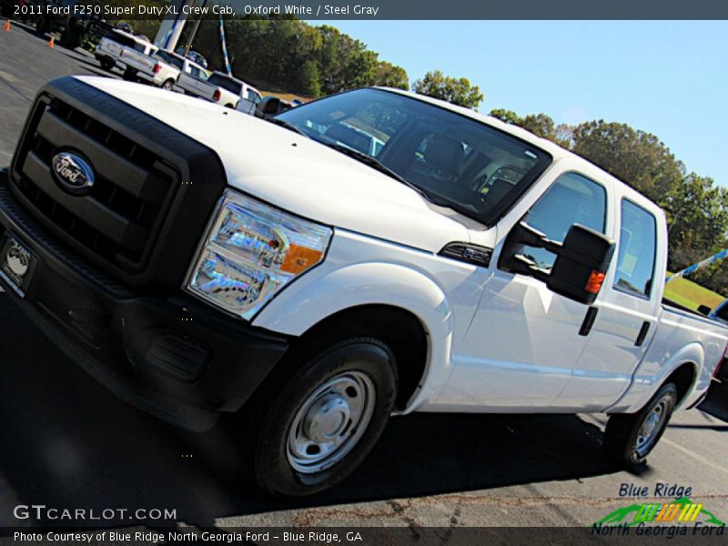 Oxford White / Steel Gray 2011 Ford F250 Super Duty XL Crew Cab