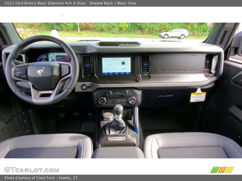 2021 Bronco Black Diamond 4x4 4-Door Black Onyx Interior