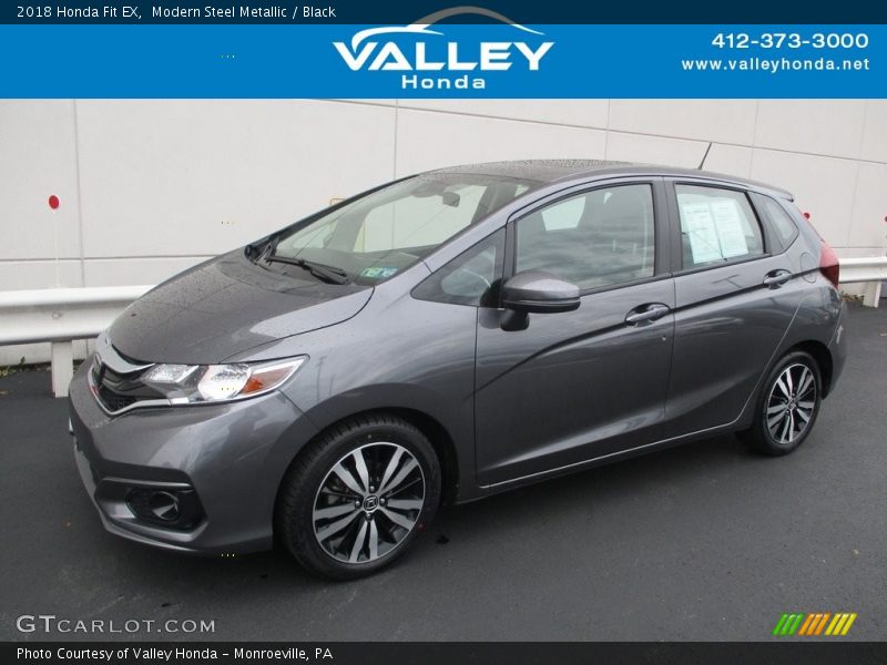 Modern Steel Metallic / Black 2018 Honda Fit EX