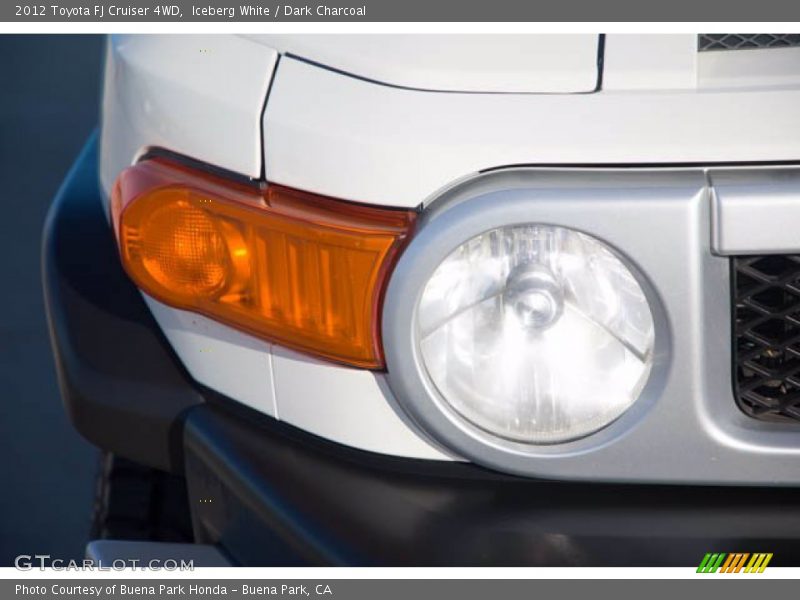 Iceberg White / Dark Charcoal 2012 Toyota FJ Cruiser 4WD
