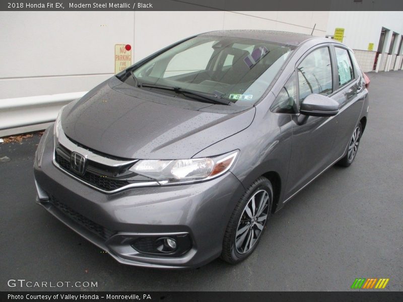 Modern Steel Metallic / Black 2018 Honda Fit EX