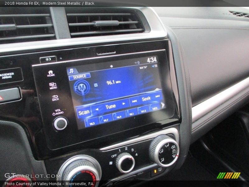 Modern Steel Metallic / Black 2018 Honda Fit EX
