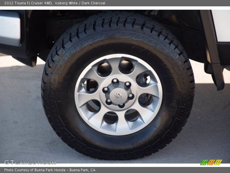 Iceberg White / Dark Charcoal 2012 Toyota FJ Cruiser 4WD