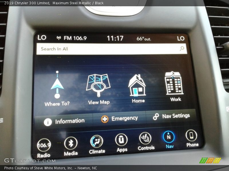 Maximum Steel Metallic / Black 2019 Chrysler 300 Limited