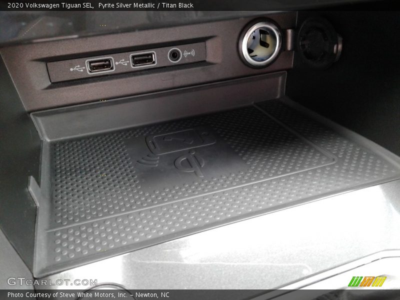 Pyrite Silver Metallic / Titan Black 2020 Volkswagen Tiguan SEL