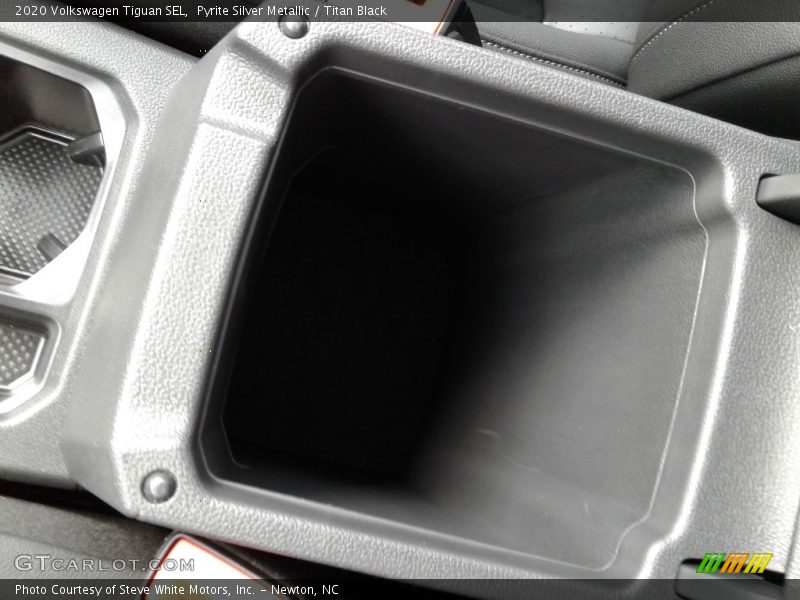 Pyrite Silver Metallic / Titan Black 2020 Volkswagen Tiguan SEL