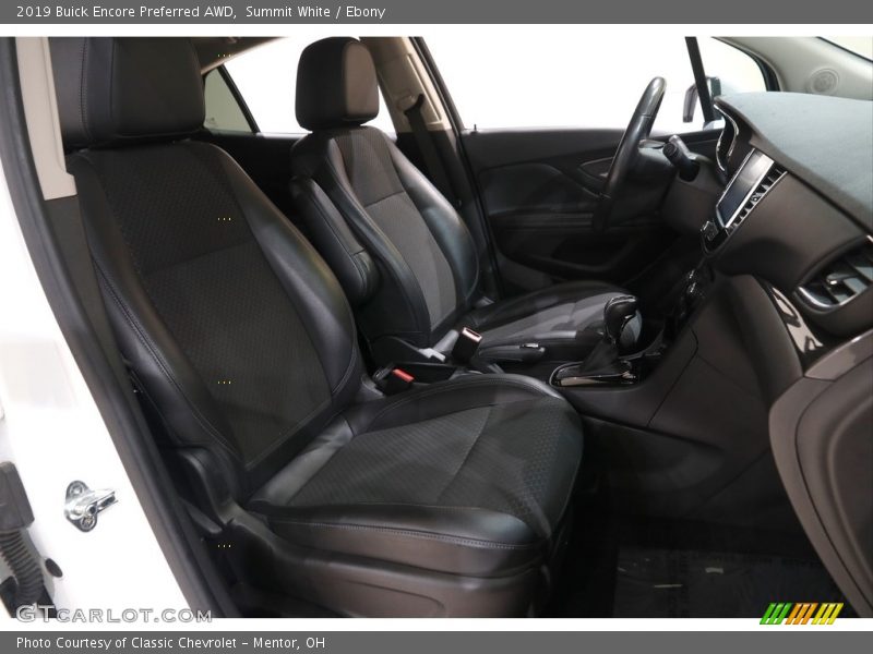 Summit White / Ebony 2019 Buick Encore Preferred AWD