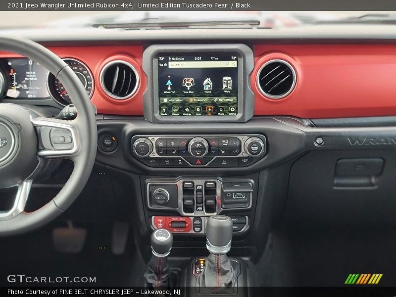 Controls of 2021 Wrangler Unlimited Rubicon 4x4