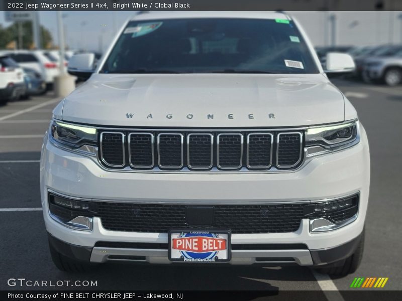 Bright White / Global Black 2022 Jeep Wagoneer Series II 4x4