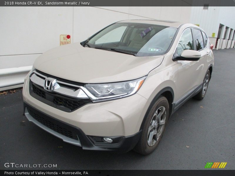 Front 3/4 View of 2018 CR-V EX