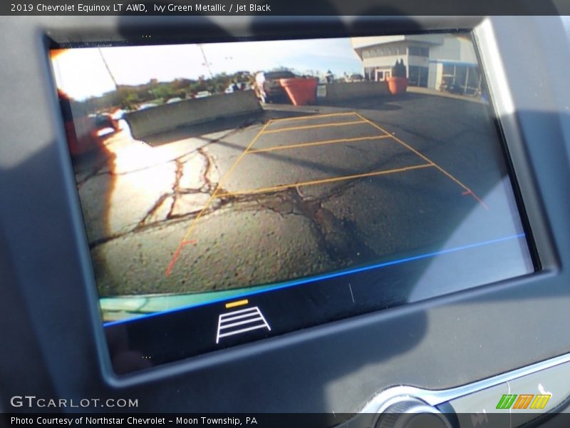 Ivy Green Metallic / Jet Black 2019 Chevrolet Equinox LT AWD